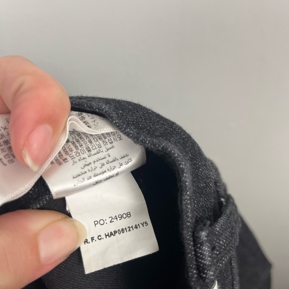 RE/DONE 70s Stove Pipe Jeans Raw Hem Washed Noir Black Buttonfly size 28 - Picture 10 of 10